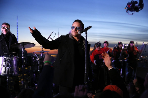 U2