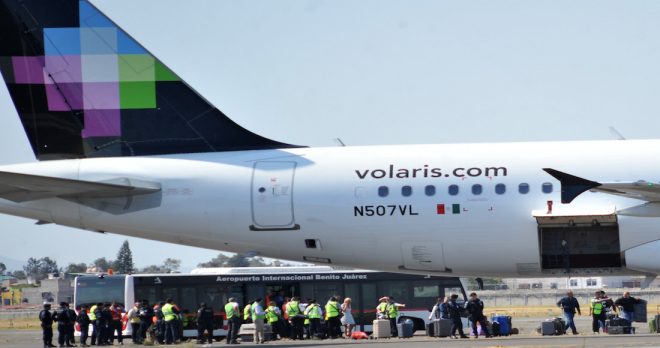 Aerolínea mexicana ofrece vuelos a 1 dólar para la repatriación de migrantes… Volaris Migras 660x348