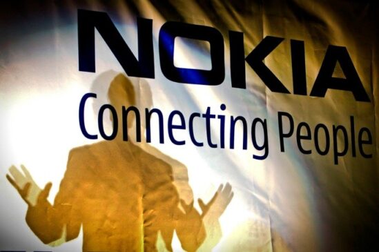 La NASA elige a Nokia para construir una red de telefonía móvil en la Luna... Nokia 4 549x365