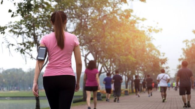 Cuántos pasos hay que caminar por día según la edad para vivir más y mejor… Cam3 649x365